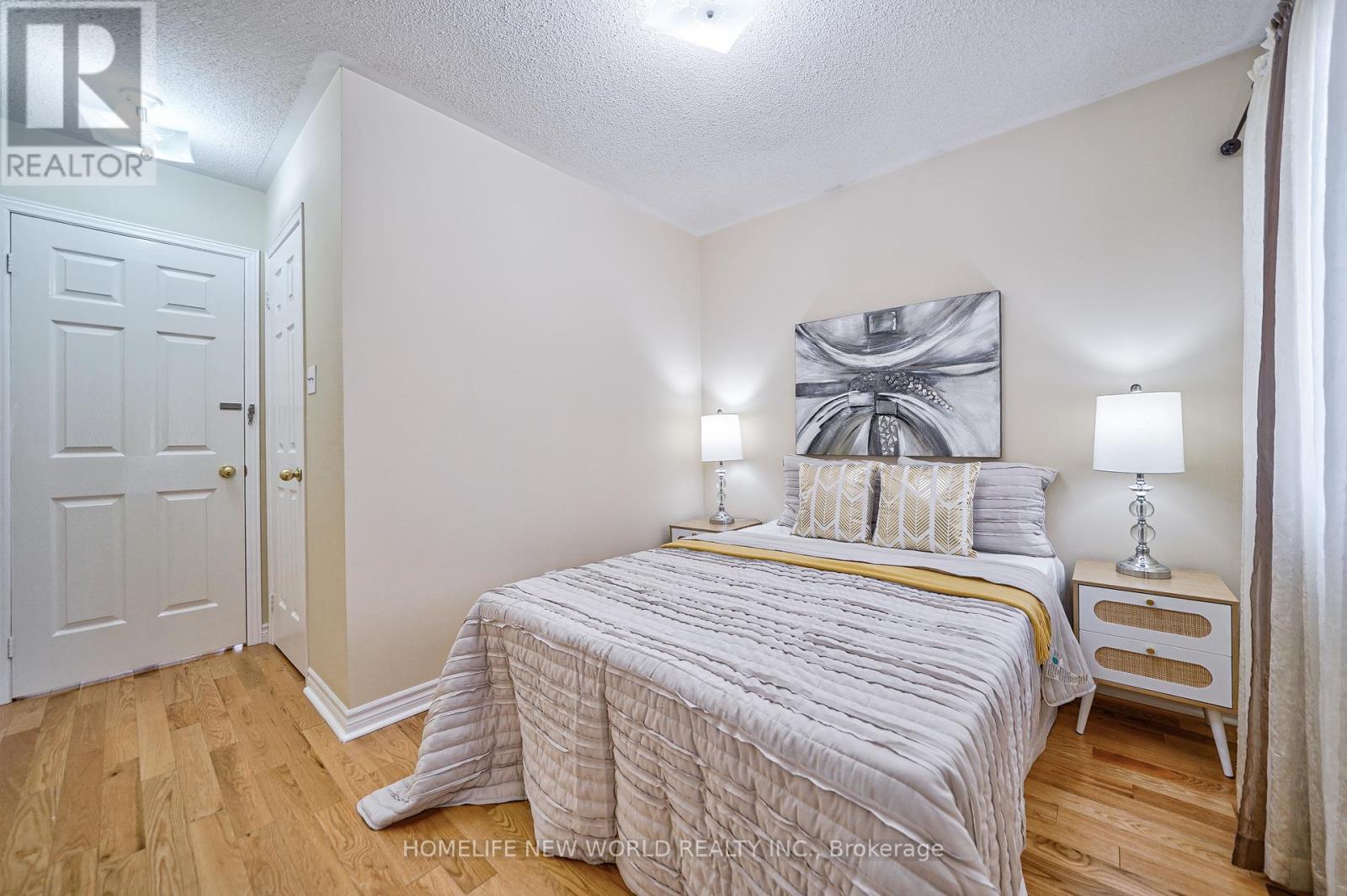 24 Ellesmere Street, Richmond Hill, Ontario  L4B 4E1 - Photo 16 - N12255946