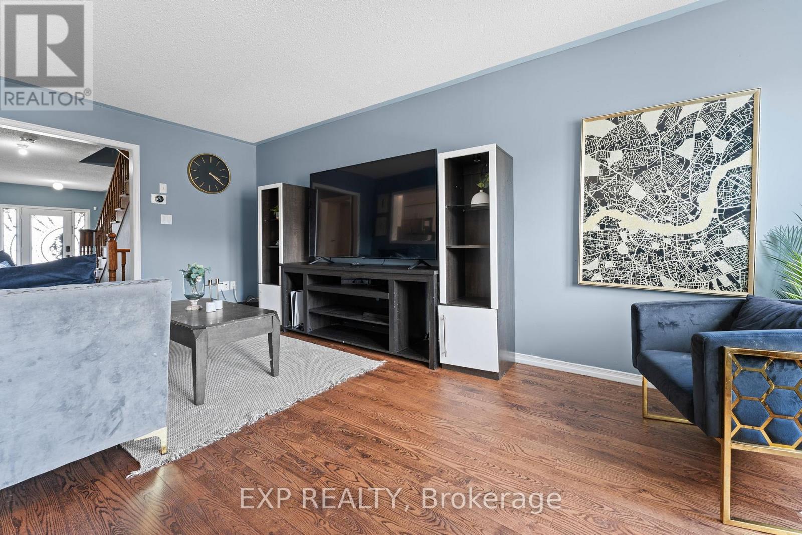 Property at 13 BURNSTOWN CIRCLE image 5