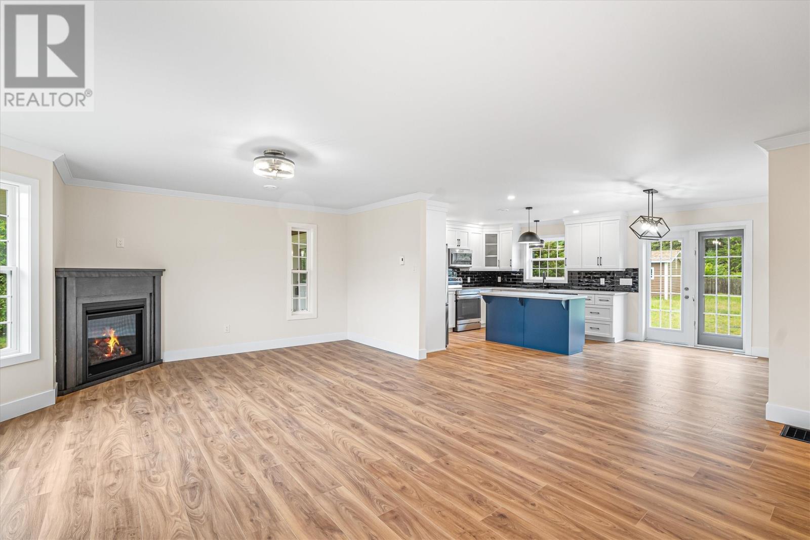 Property at 16 TWIN BROOK Drive image 5