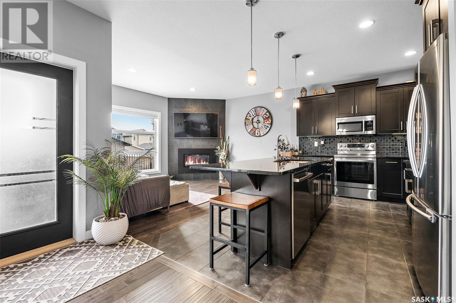 Property at 139 Johns ROAD image 4