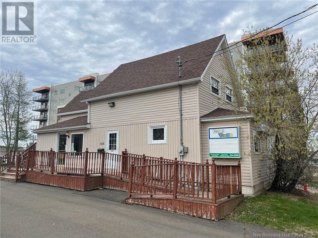 100 Sunset Avenue, Dieppe, New Brunswick  E1A 2Z3 - Photo 1 - NB122015