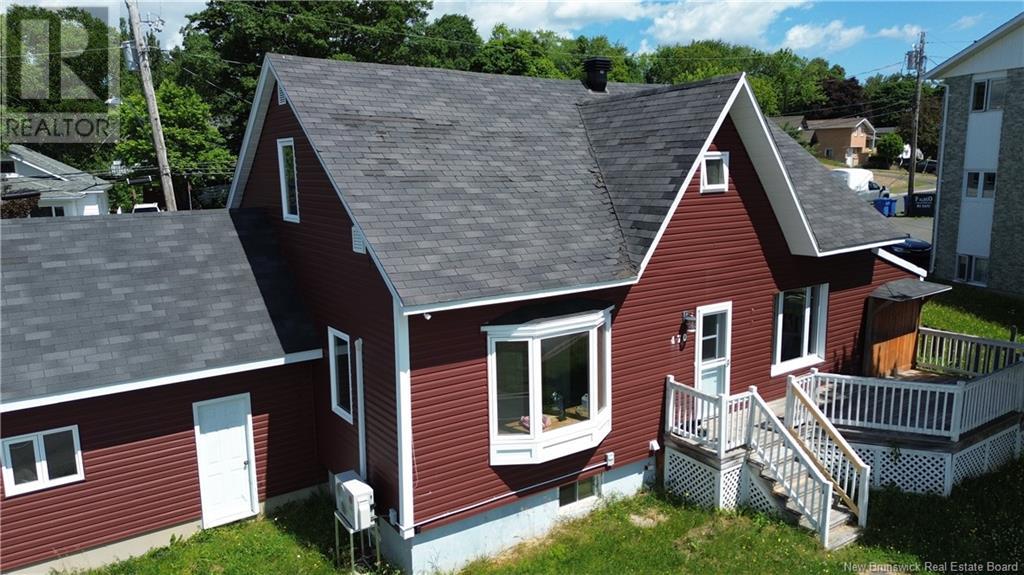 470 Riverside Drive, Bathurst, New Brunswick  E2A 4M4 - Photo 2 - NB121997
