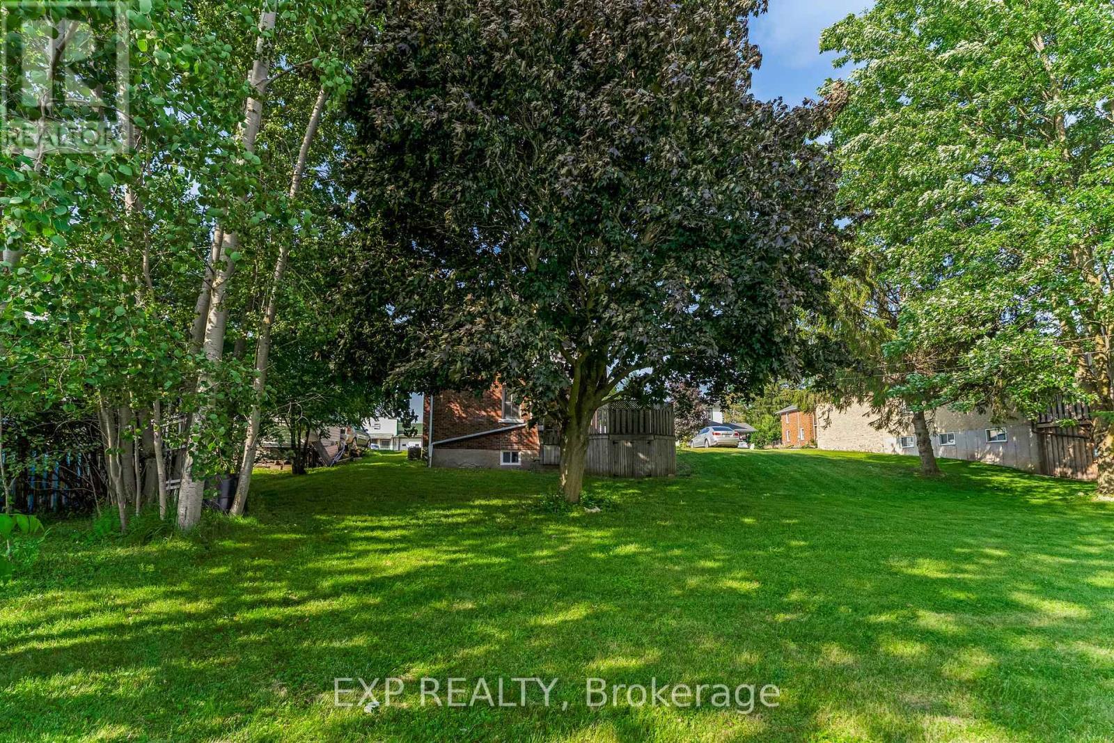 200 Elora Street S, Minto, Ontario  N0G 1Z0 - Photo 37 - X12255964