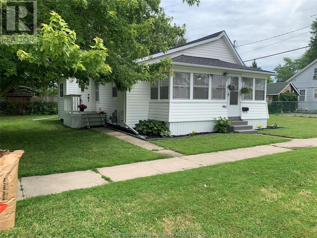 Property at 461 SELKIRK STREET image 3