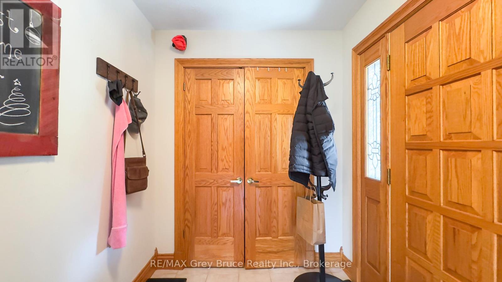 128 Thornridge Road, Meaford, Ontario  N0H 1B0 - Photo 6 - X12255978