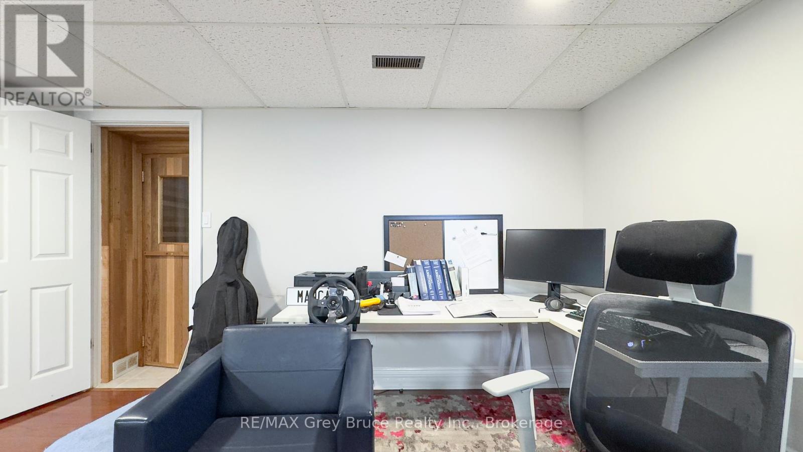 128 Thornridge Road, Meaford, Ontario  N0H 1B0 - Photo 36 - X12255978