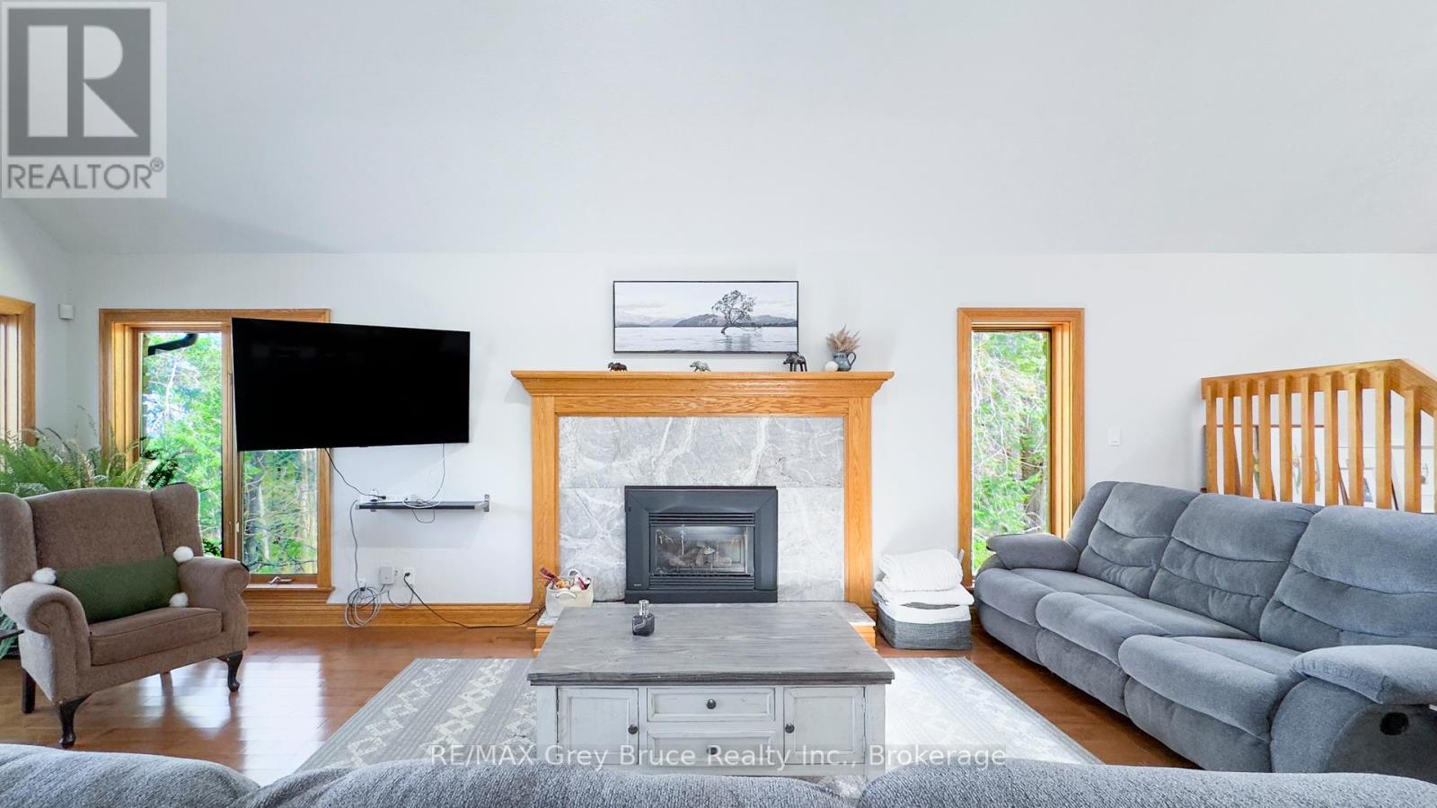 128 Thornridge Road, Meaford, Ontario  N0H 1B0 - Photo 9 - X12255978