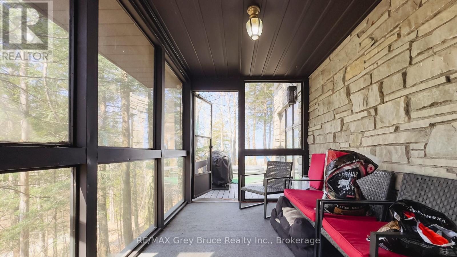 128 Thornridge Road, Meaford, Ontario  N0H 1B0 - Photo 44 - X12255978