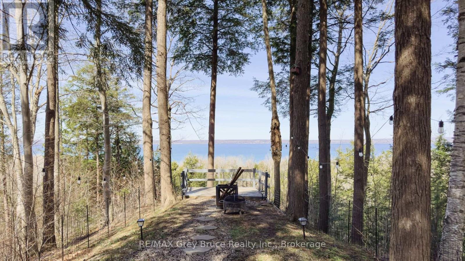 128 Thornridge Road, Meaford, Ontario  N0H 1B0 - Photo 46 - X12255978