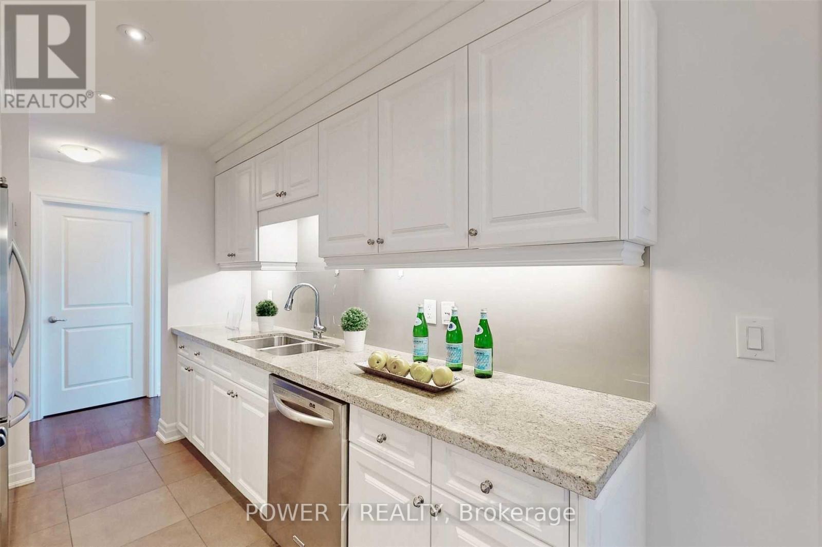 204 - 15 Rean Drive, Toronto, Ontario  M2K 0A7 - Photo 14 - C12256067