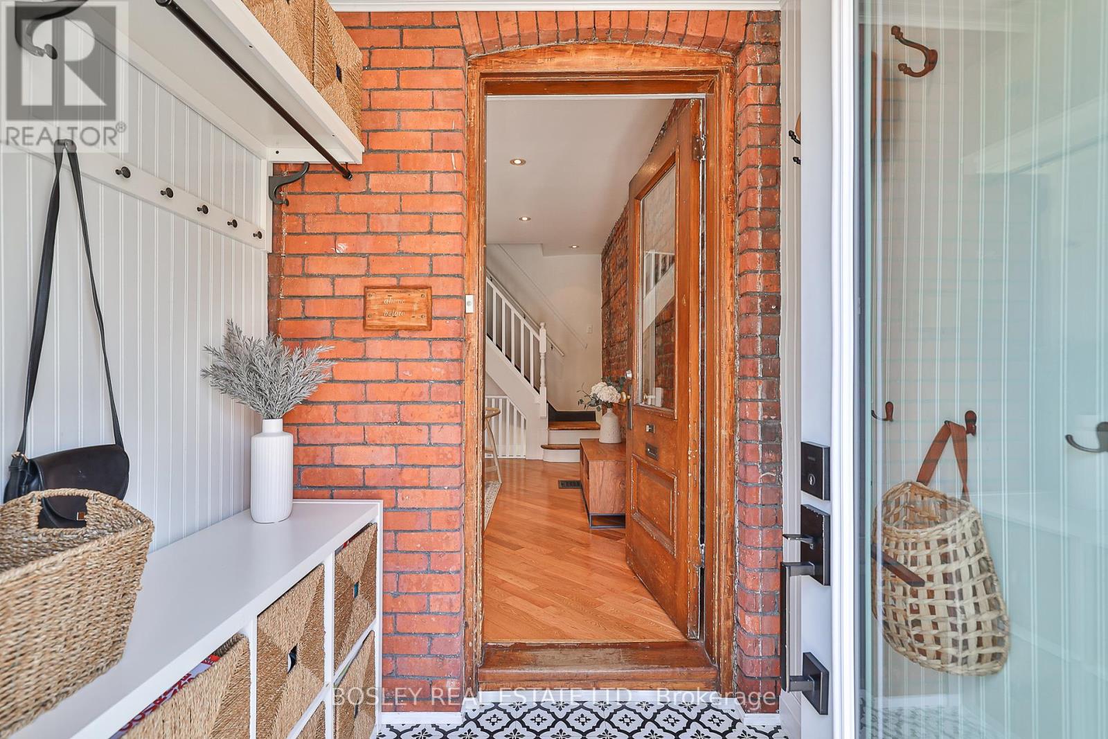 Property at 137 WOLSELEY STREET image 2
