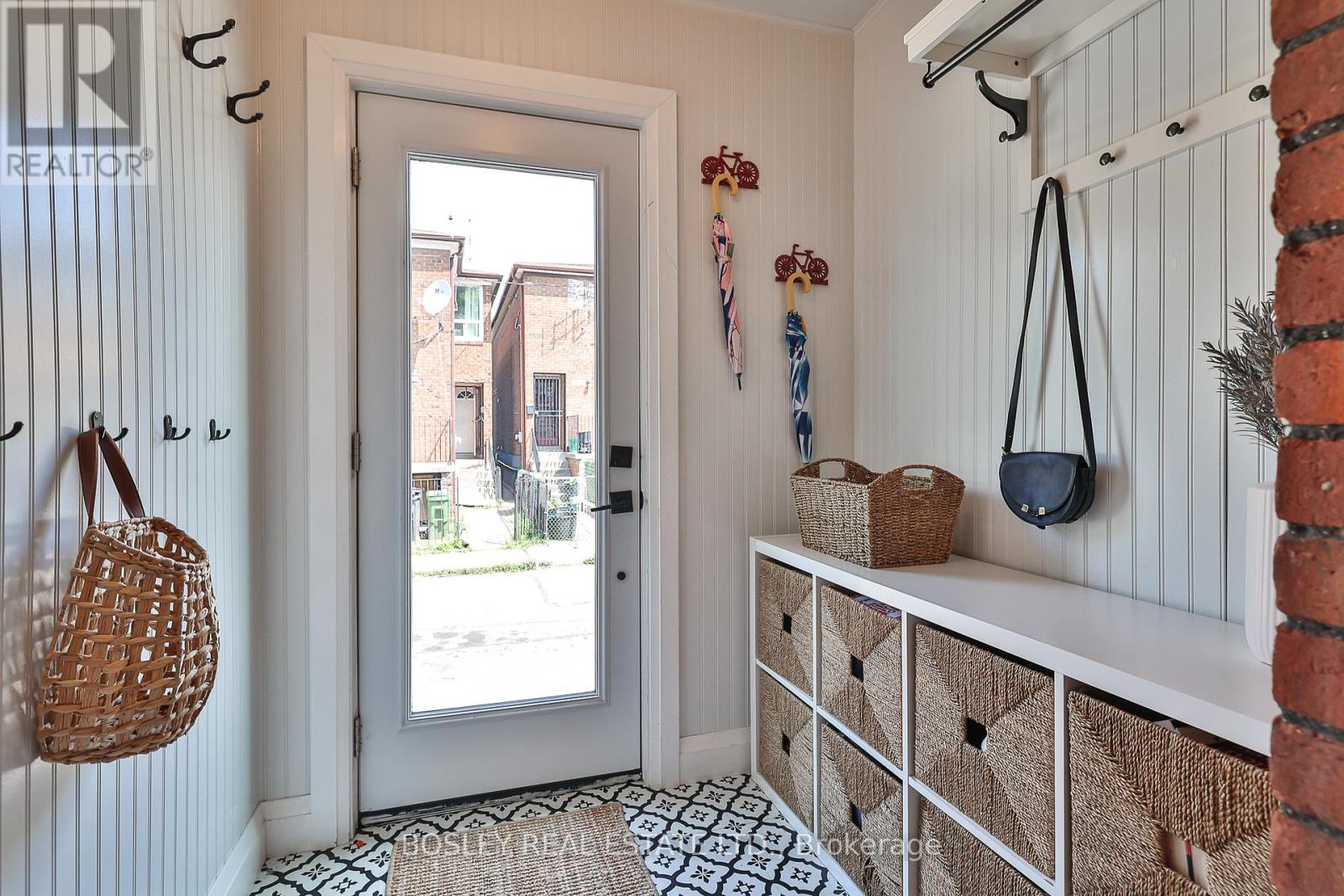Property at 137 WOLSELEY STREET image 3