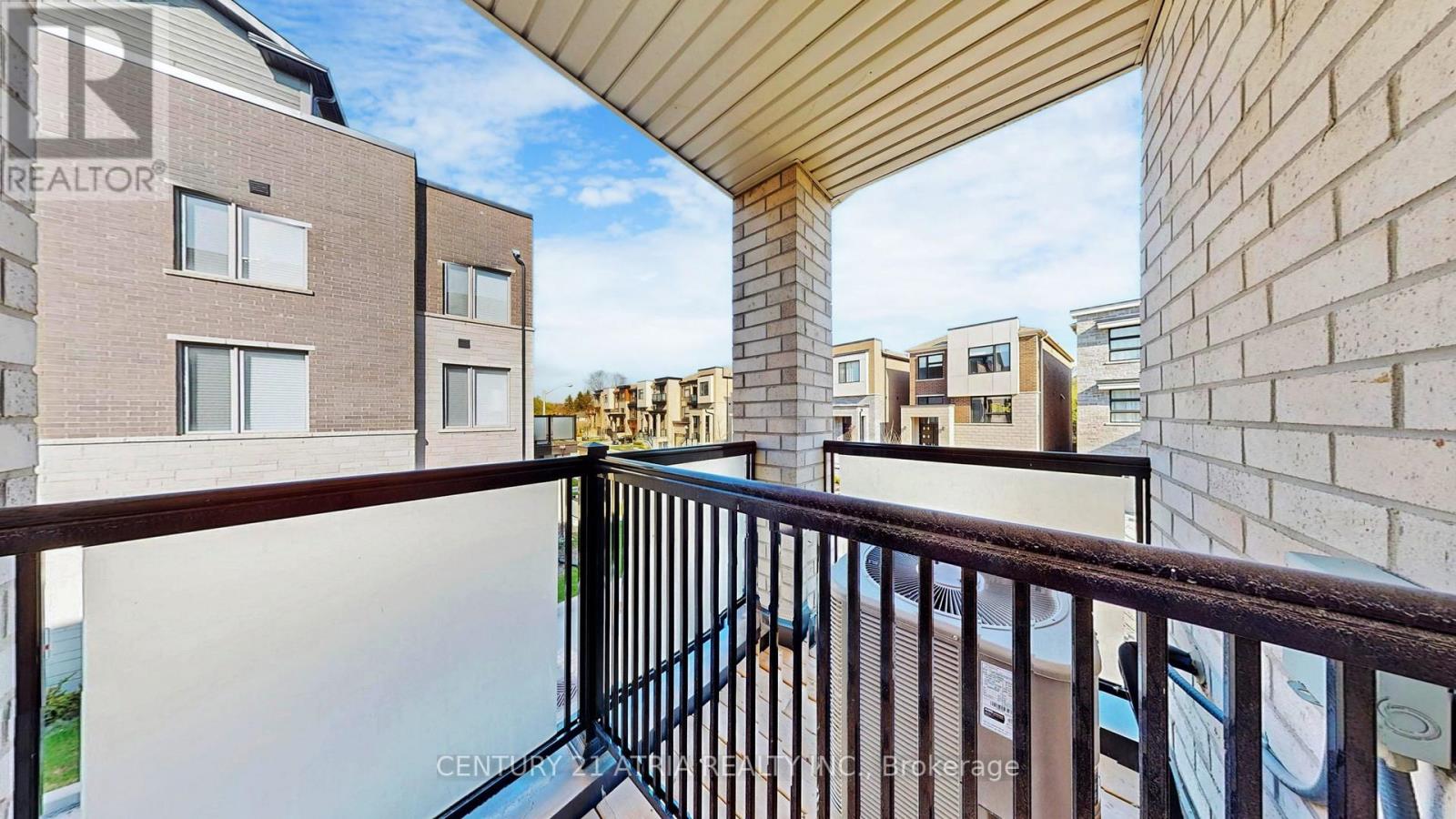 205 The Donway East, Toronto, Ontario  M3B 0B4 - Photo 49 - C12256152