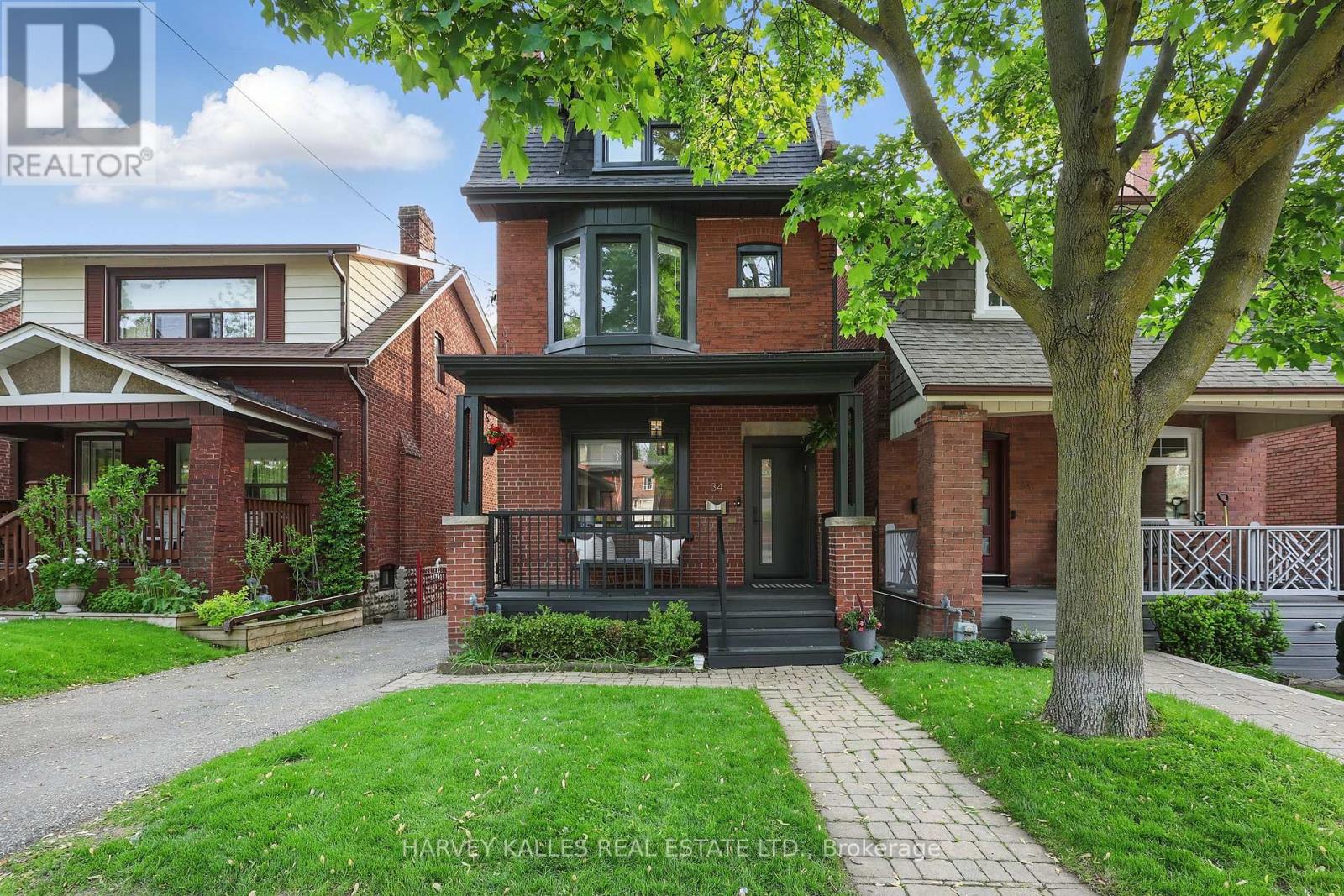 Property at 34 WINNETT AVENUE image 1