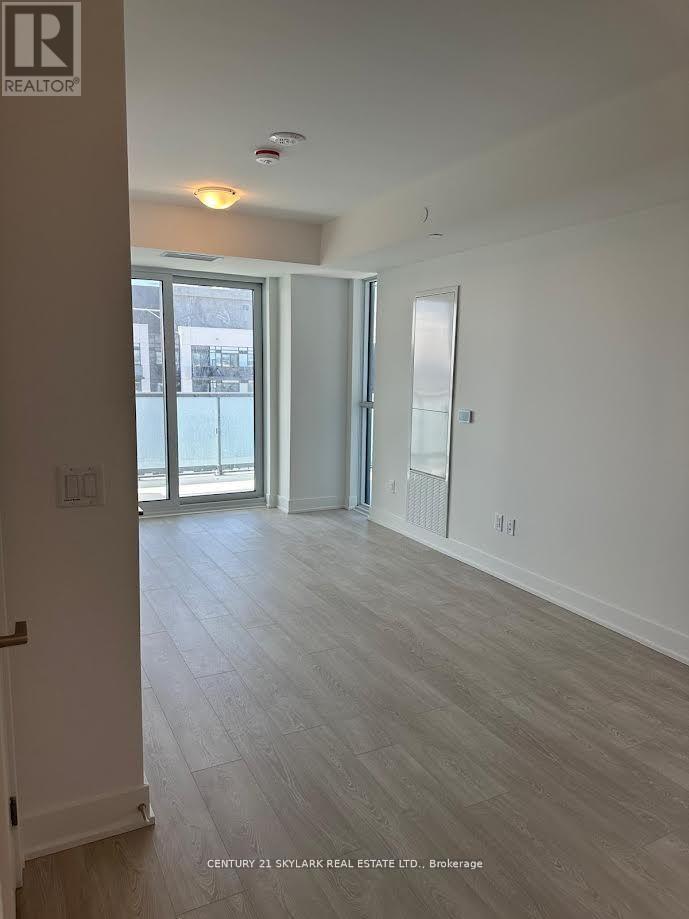 Property at 2616 - 2545 SIMCOE STREET N image 5