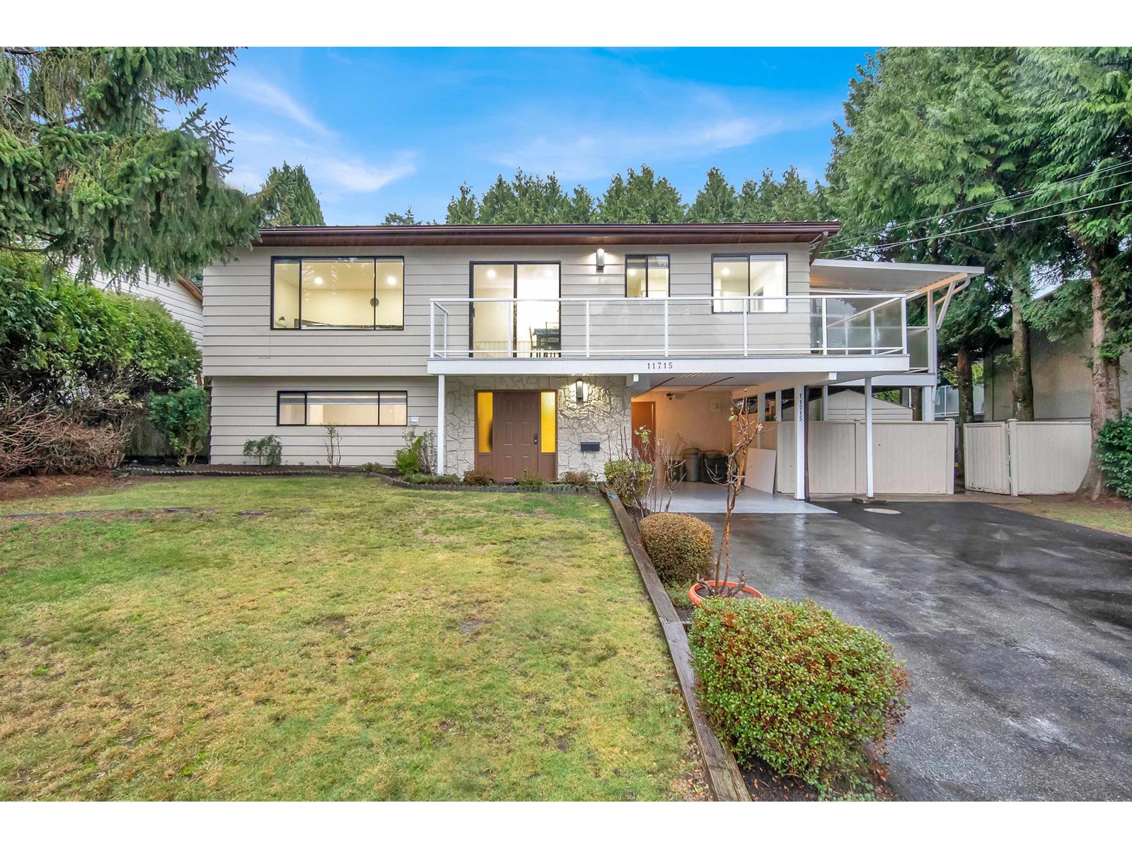 Property at 11715 83A AVENUE image 1