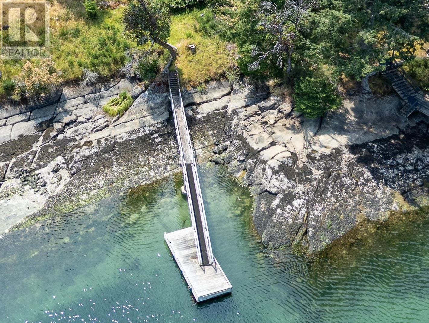 1361 Sturdies Bay Road, Galiano Island, British Columbia  V0N 1P0 - Photo 2 - R2983212