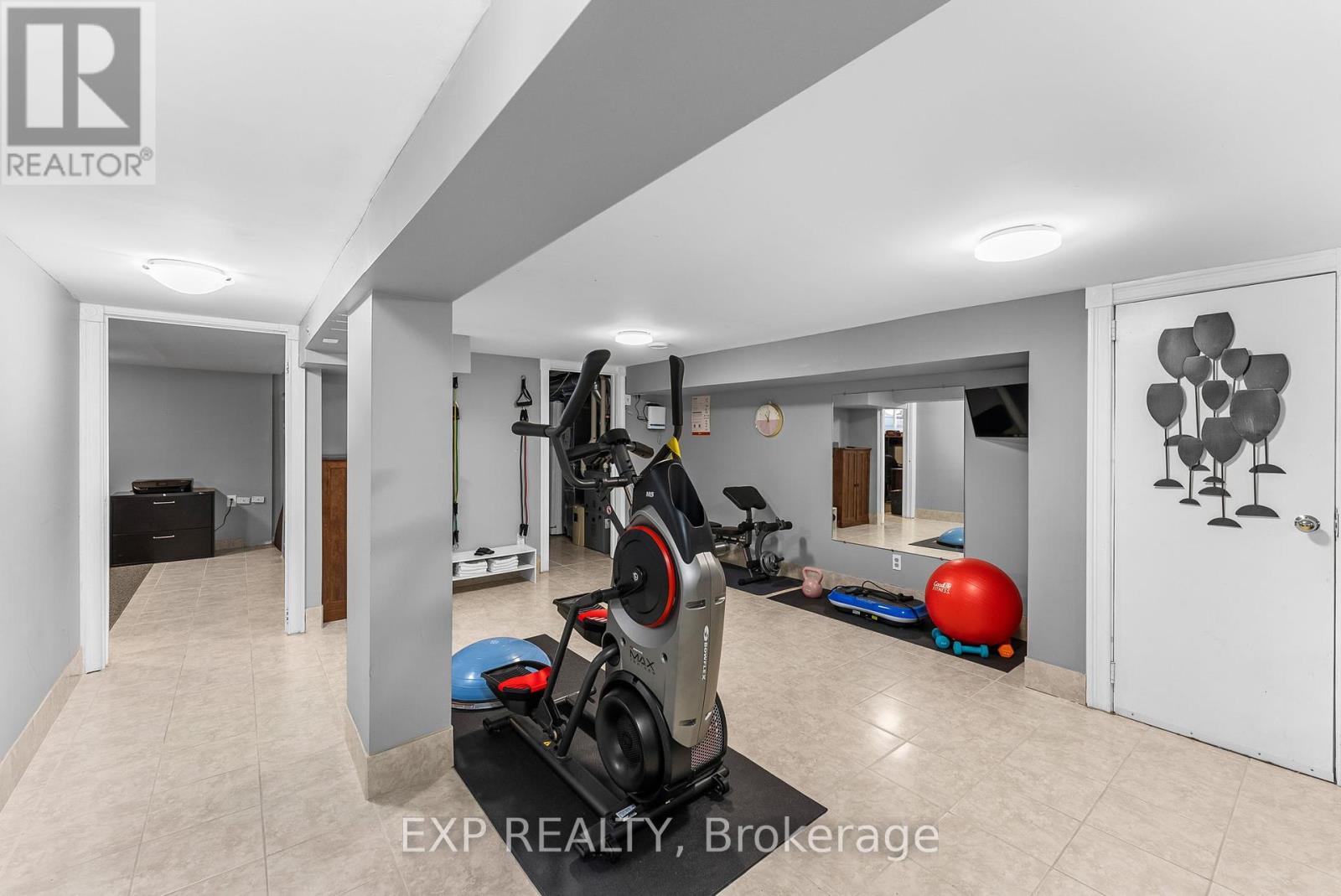 111 Church Street, Georgina, Ontario  L4P 1J4 - Photo 22 - N12256170