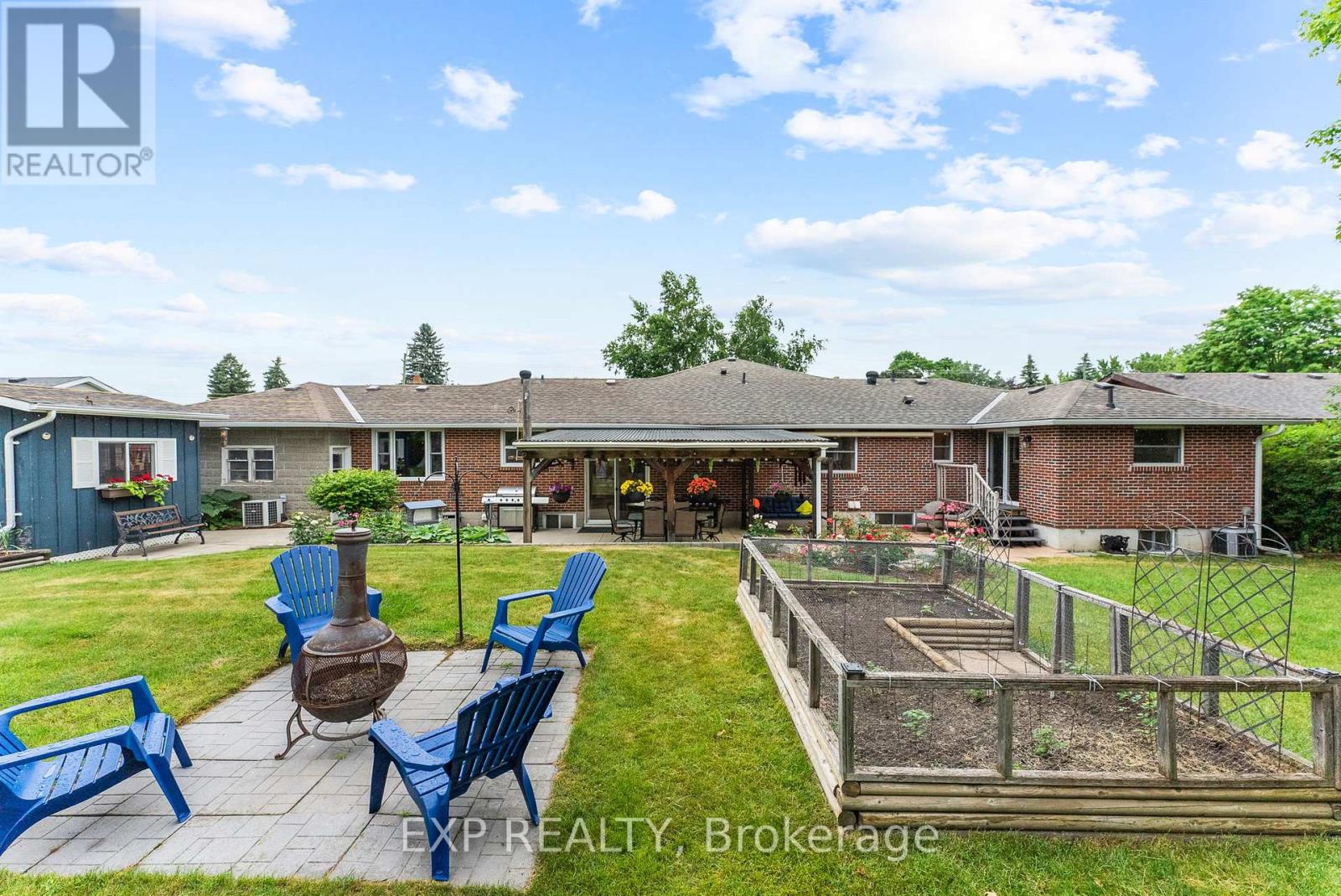 111 Church Street, Georgina, Ontario  L4P 1J4 - Photo 47 - N12256170