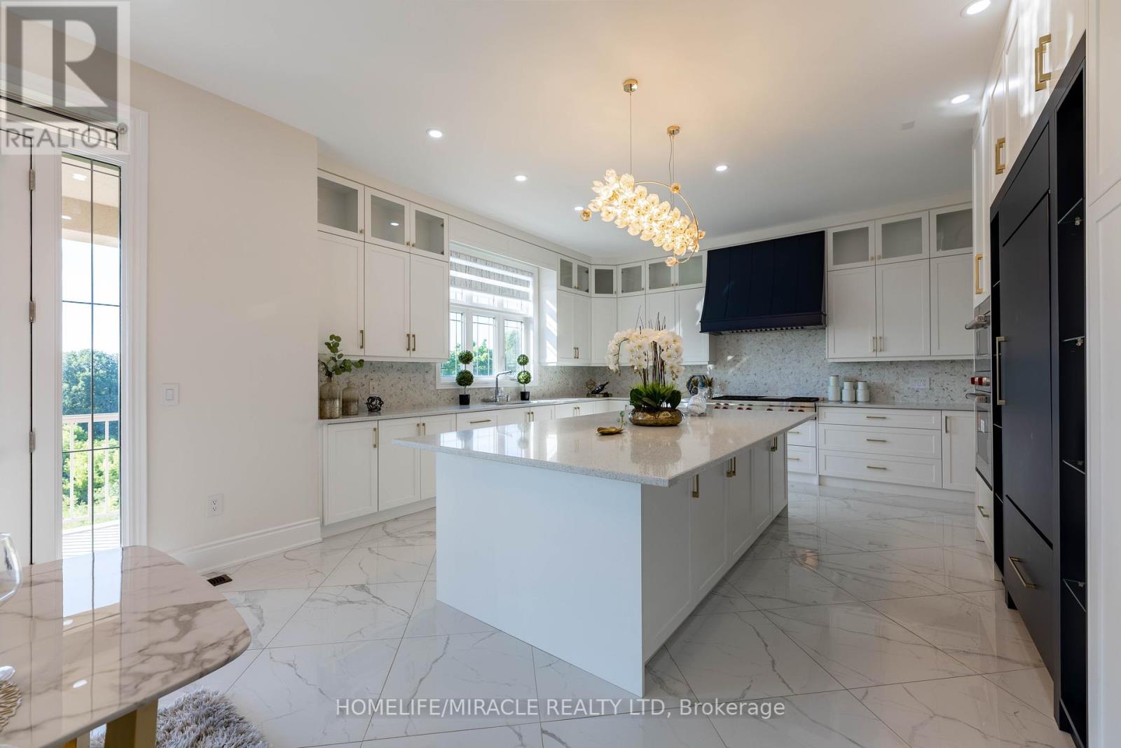 92 Appleyard Avenue, Vaughan, Ontario  L4H 4N3 - Photo 15 - N12256211