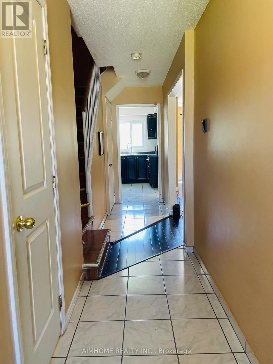 Property at 41 PETTIGREW COURT image 3