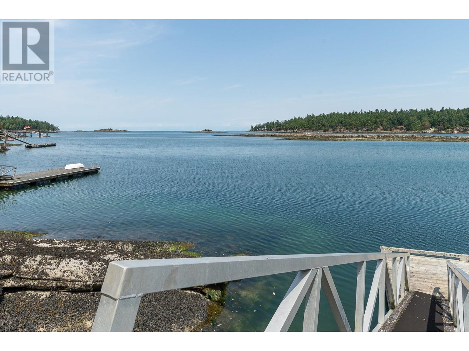 1361 Sturdies Bay Road, Galiano Island, British Columbia  V0N 1P0 - Photo 39 - R2983212