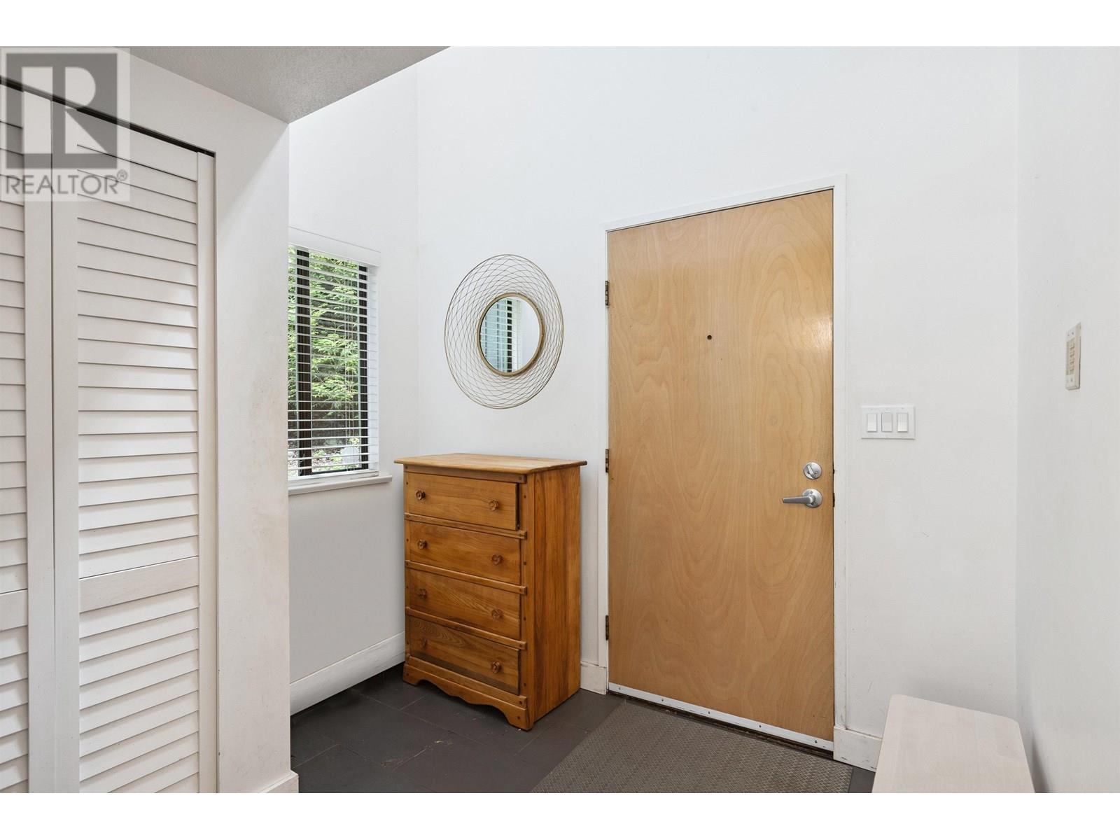 Property at 6820 HYCROFT ROAD image 3