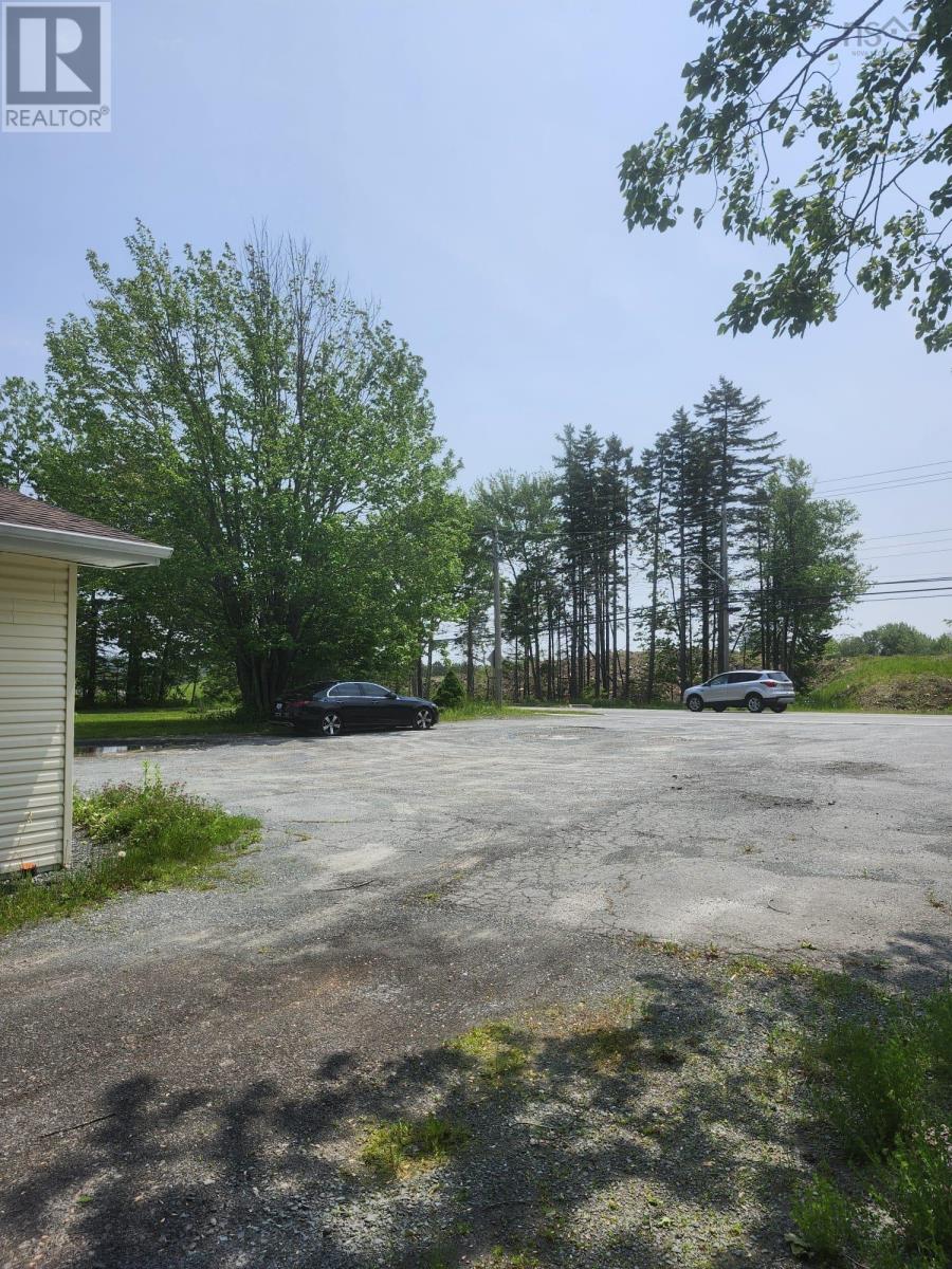 1080 Fall River Road, Fall River, Nova Scotia  B2T 1E9 - Photo 19 - 202516286