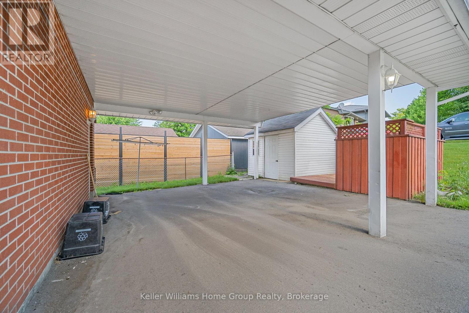 155 Berwick Street, Woodstock, Ontario  N4S 7L6 - Photo 2 - X12256348