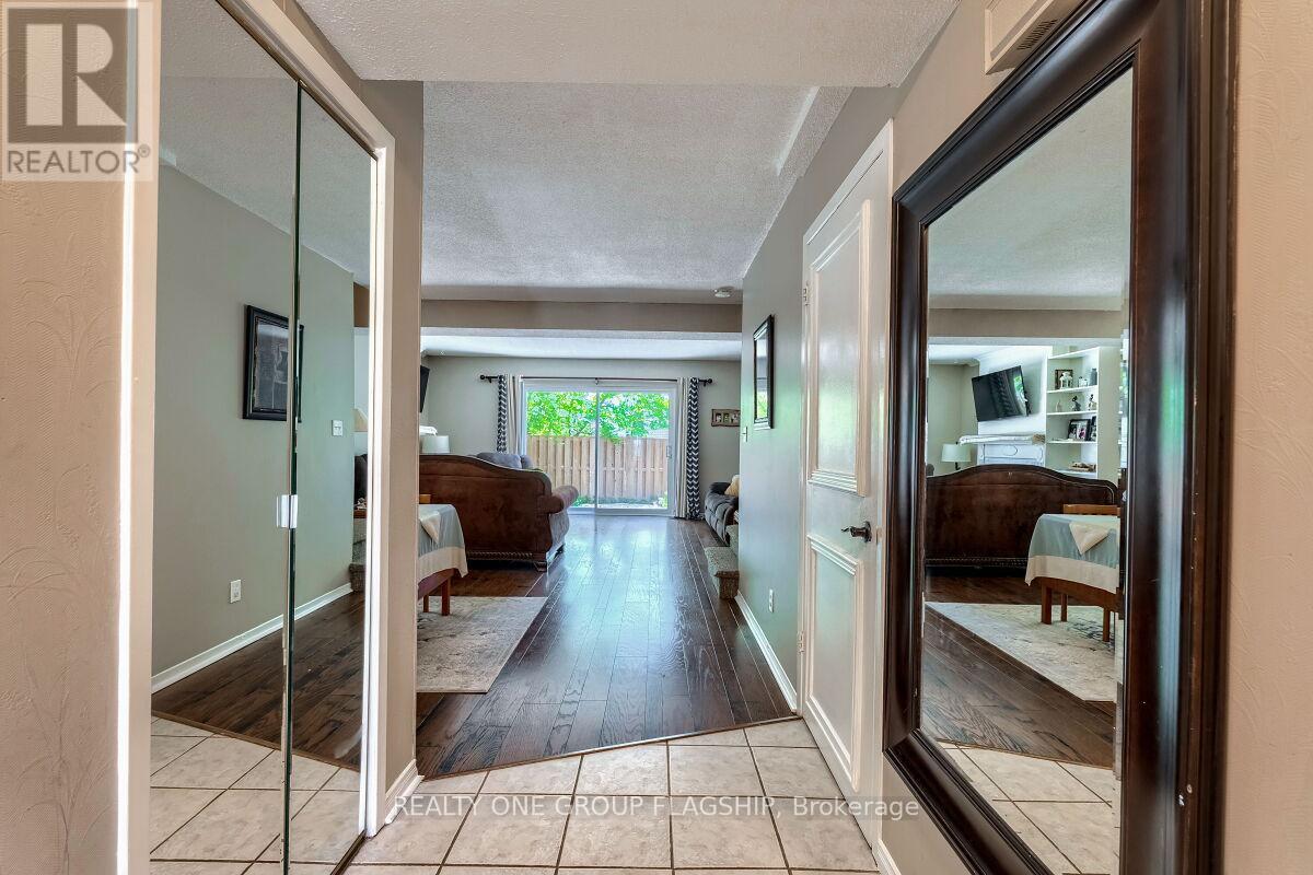 38 - 77 Linwell Road, St. Catharines, Ontario  L2N 6R1 - Photo 3 - X12256083