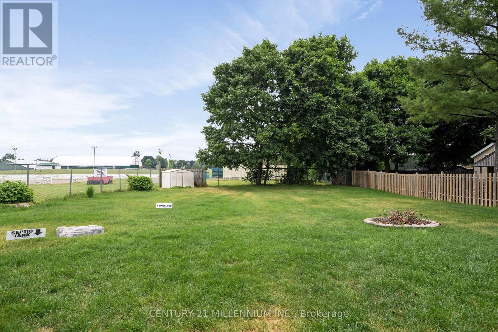 3 Centre Street, Erin, Ontario  N0B 1T0 - Photo 32 - X12256147