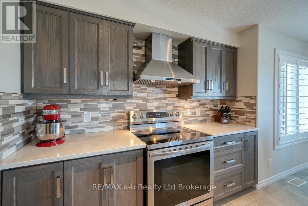 307 Poldon Drive, Norwich, Ontario  N0J 1P0 - Photo 13 - X12256337