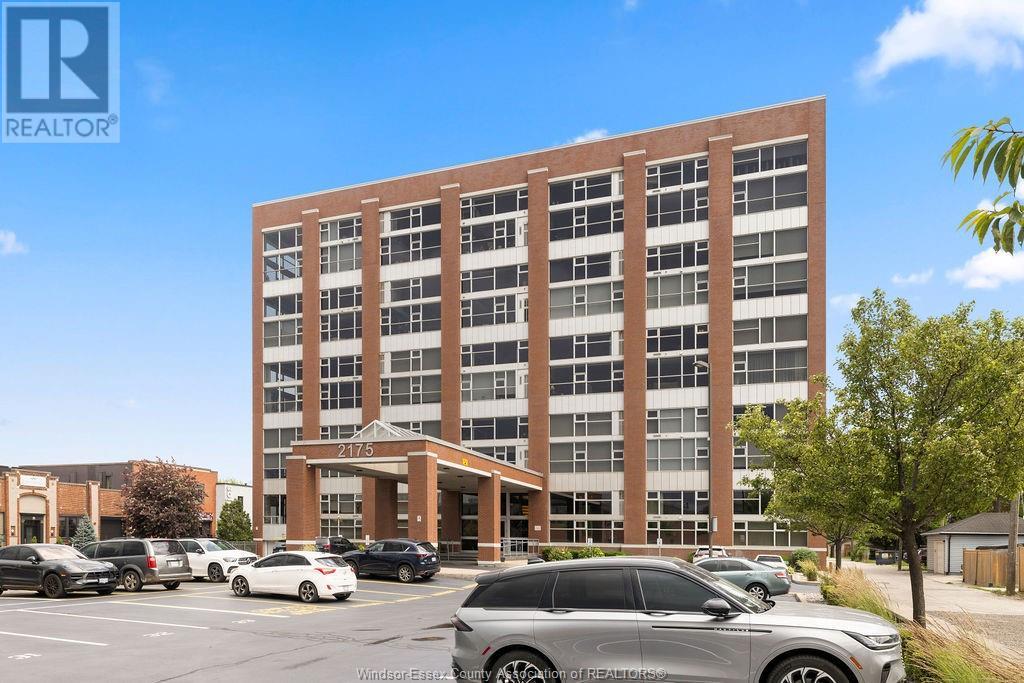 Property at 2175 WYANDOTTE STREET East Unit# 313 image 2