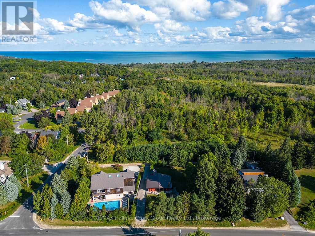 Property at 104 RIDGEVIEW DRIVE image 4