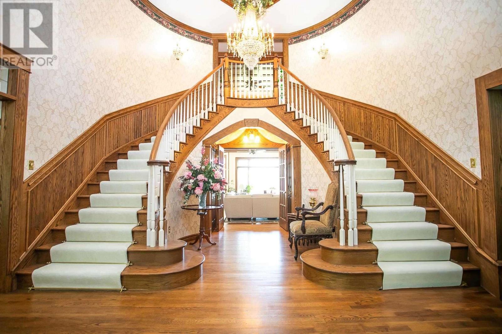 1707 Queen St E, Sault Ste. Marie, Ontario  P6A 2G8 - Photo 10 - SM251747