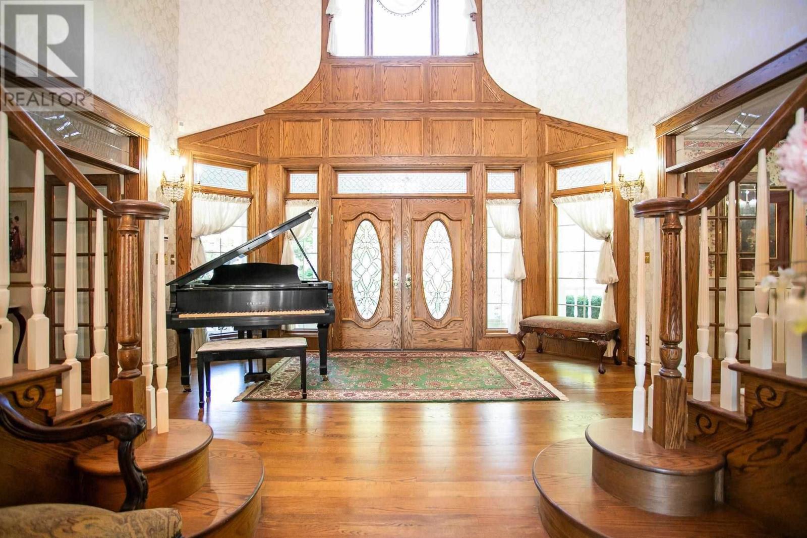 1707 Queen St E, Sault Ste. Marie, Ontario  P6A 2G8 - Photo 11 - SM251747