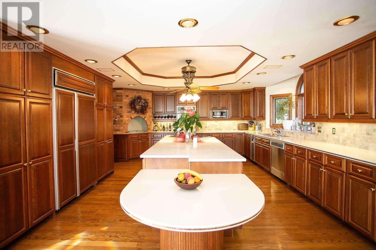 1707 Queen St E, Sault Ste. Marie, Ontario  P6A 2G8 - Photo 15 - SM251747