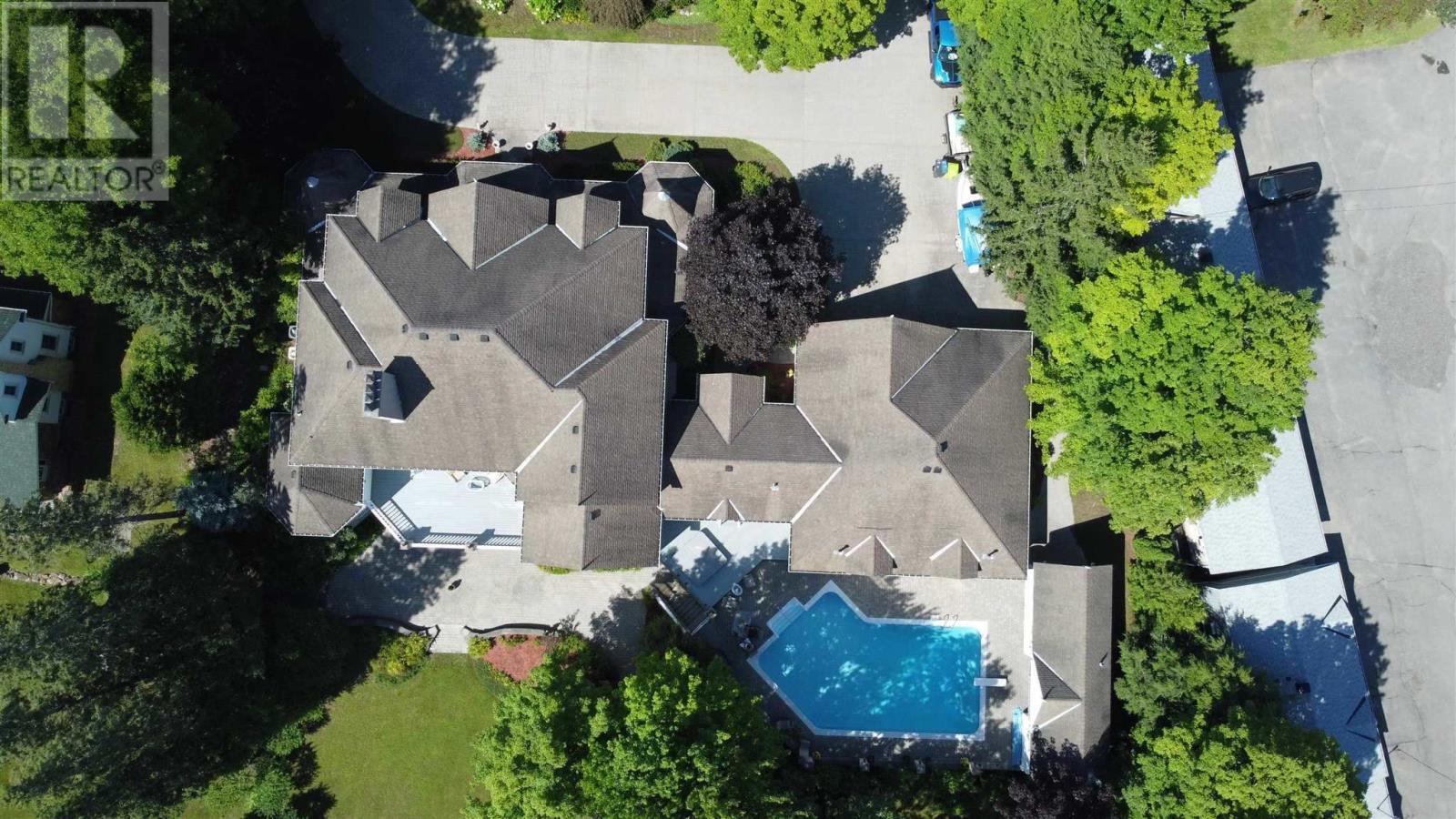 1707 Queen St E, Sault Ste. Marie, Ontario  P6A 2G8 - Photo 4 - SM251747