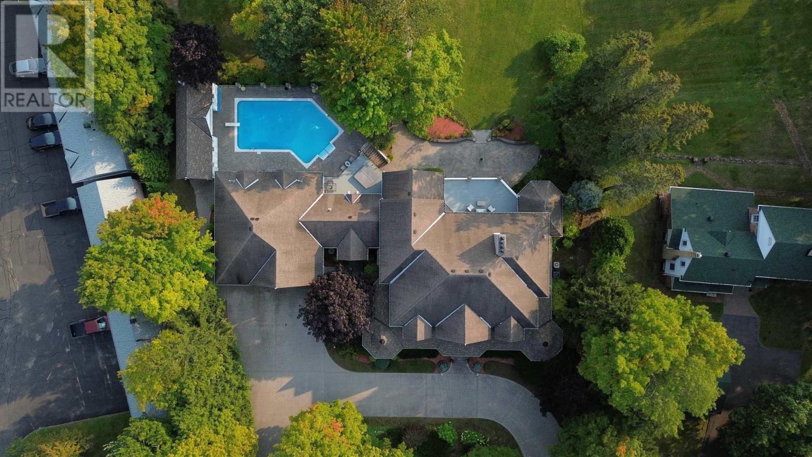 1707 Queen St E, Sault Ste. Marie, Ontario  P6A 2G8 - Photo 5 - SM251747