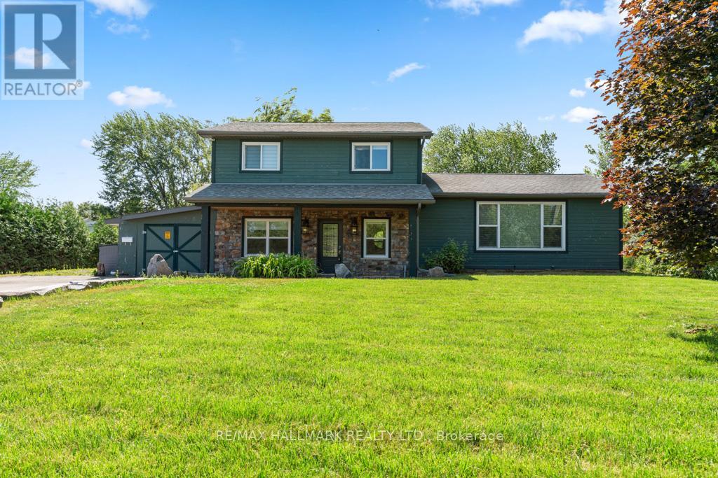 Property at 720 LAKE DRIVE S image 1