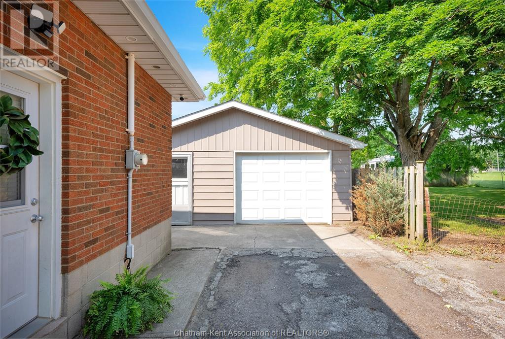 Property at 38 Burton AVENUE image 5