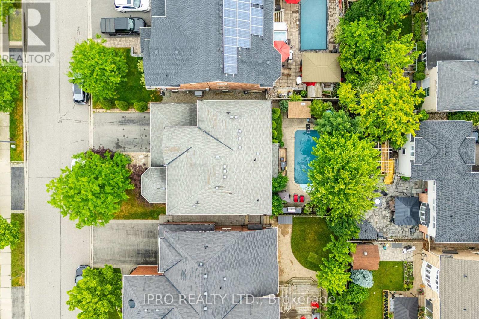 Property at 501 CUSICK CIRCLE image 3
