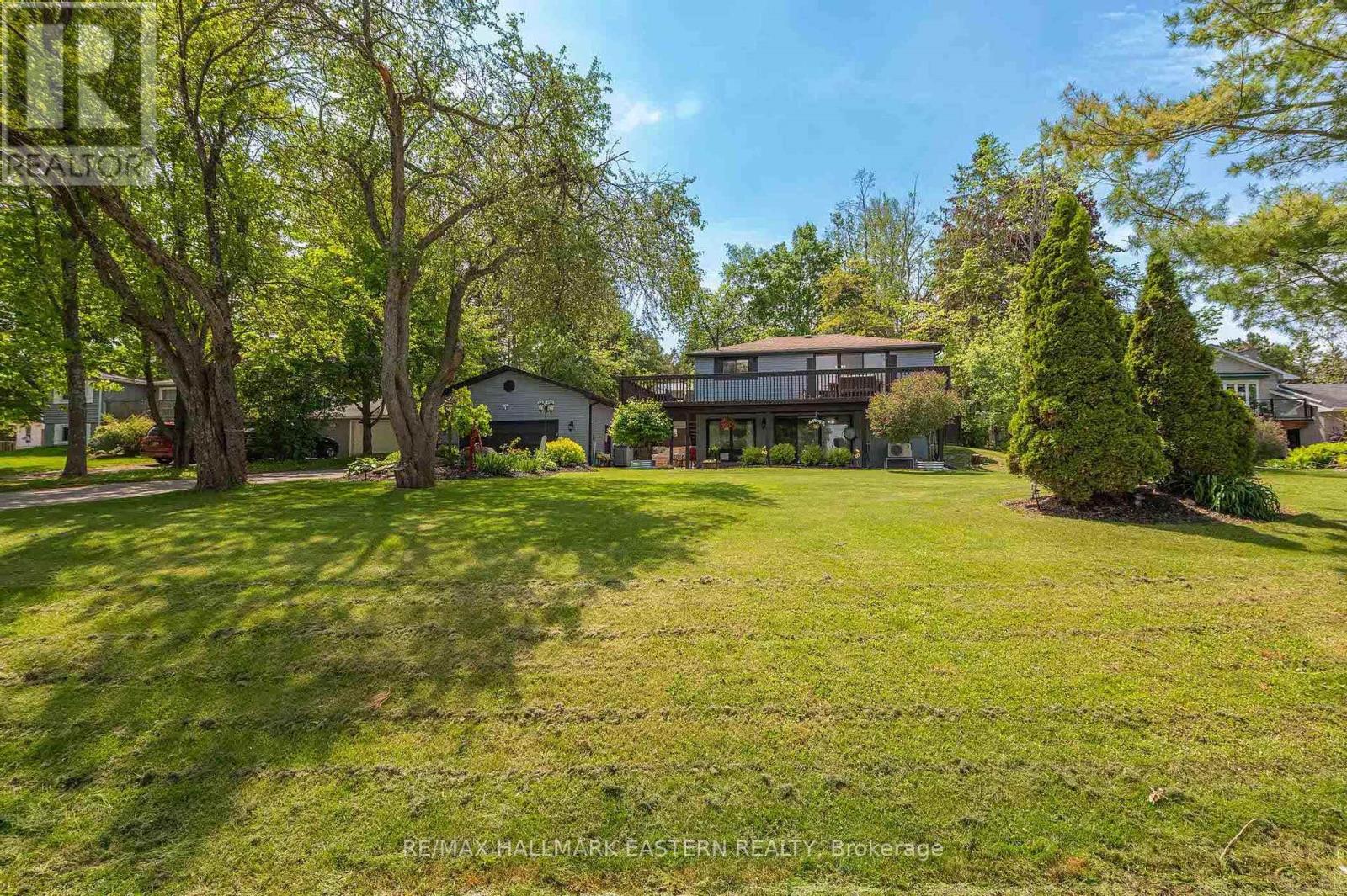 Property at 25 LAWRENCE STREET S image 3