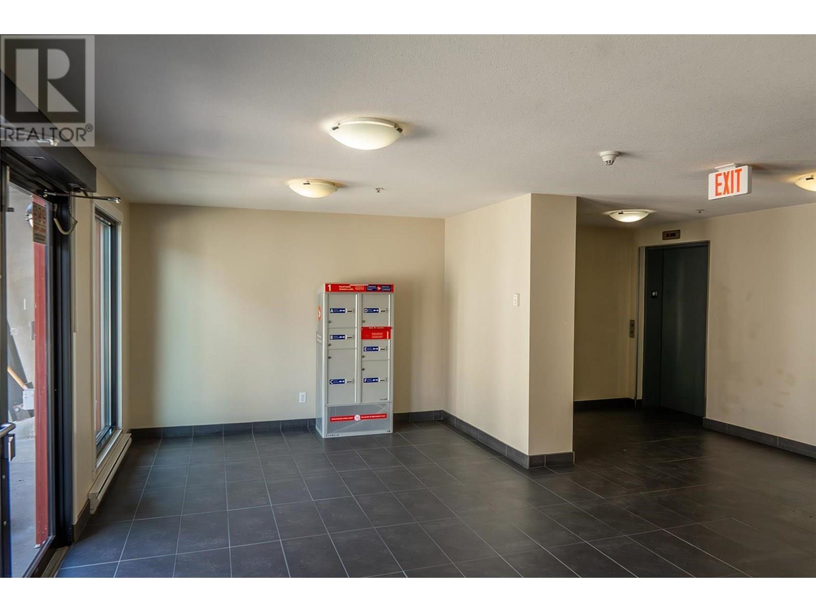 1481 Glenmore Road N Unit# 301, Kelowna, British Columbia  V1V 2C5 - Photo 24 - 10354358