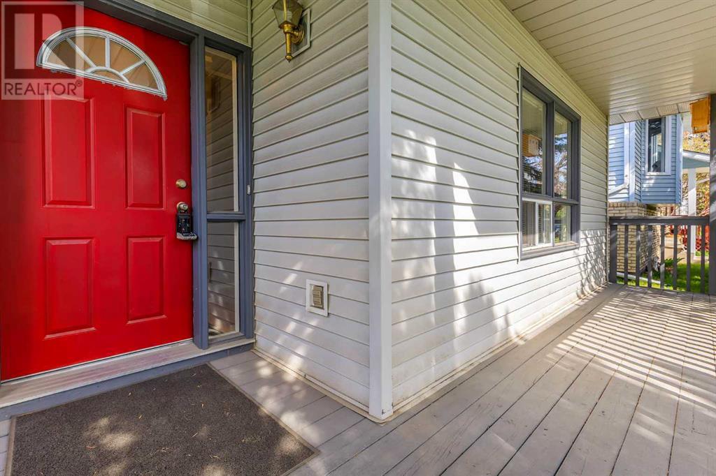 Property at 185 Coventry Place NE image 2