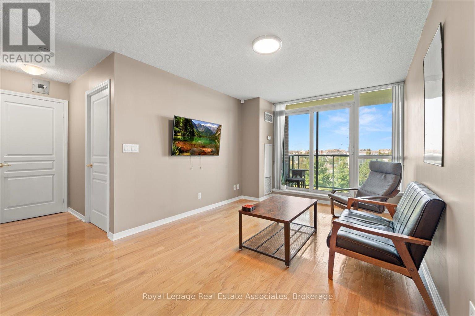 401 - 4879 Kimbermount Avenue, Mississauga, Ontario  L5M 7R8 - Photo 10 - W12256448