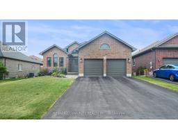 11 STONECREST BOULEVARD, Quinte West, Ontario