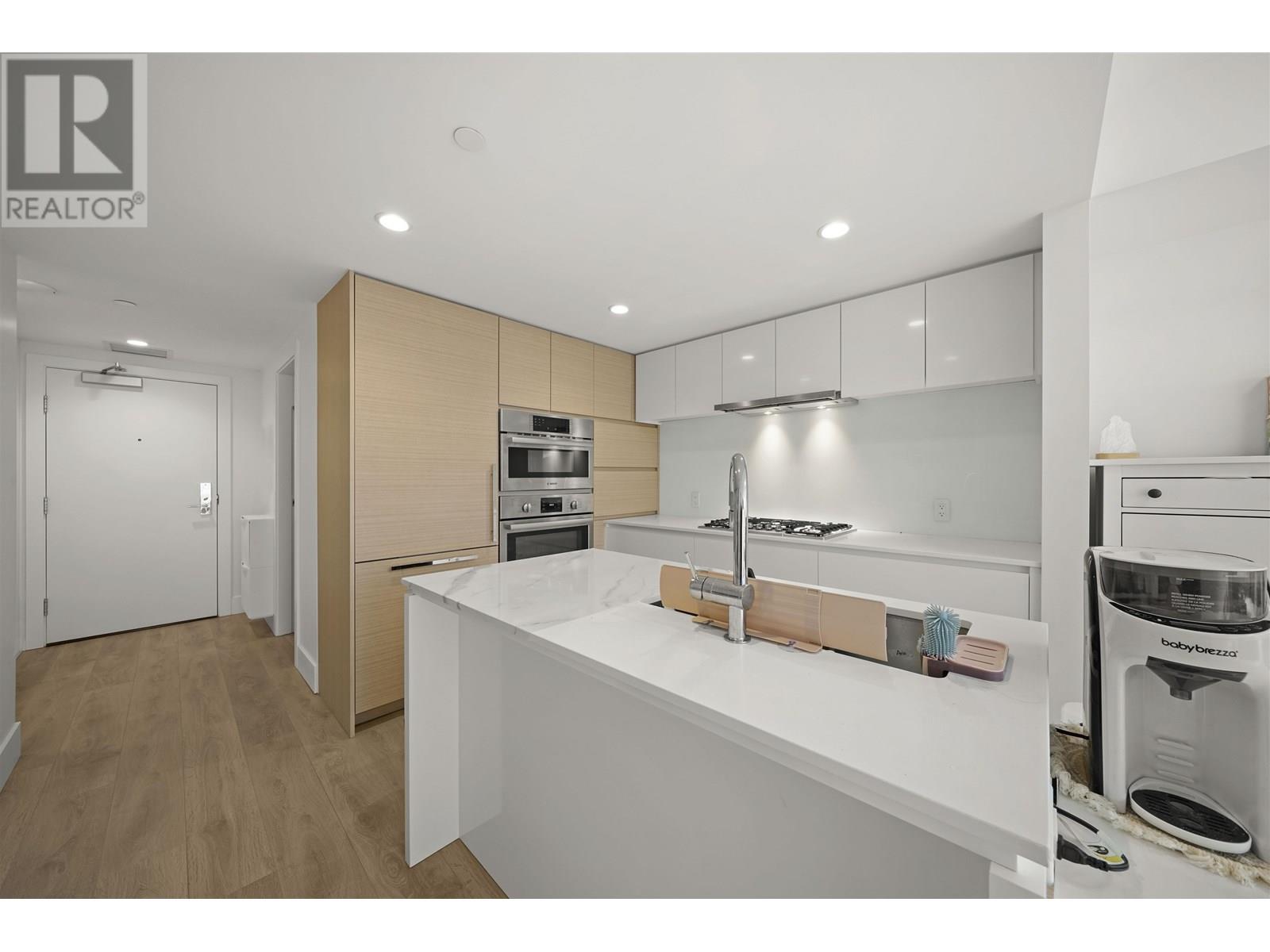 608 5508 HOLLYBRIDGE WAY, richmond, British Columbia V7C0C7