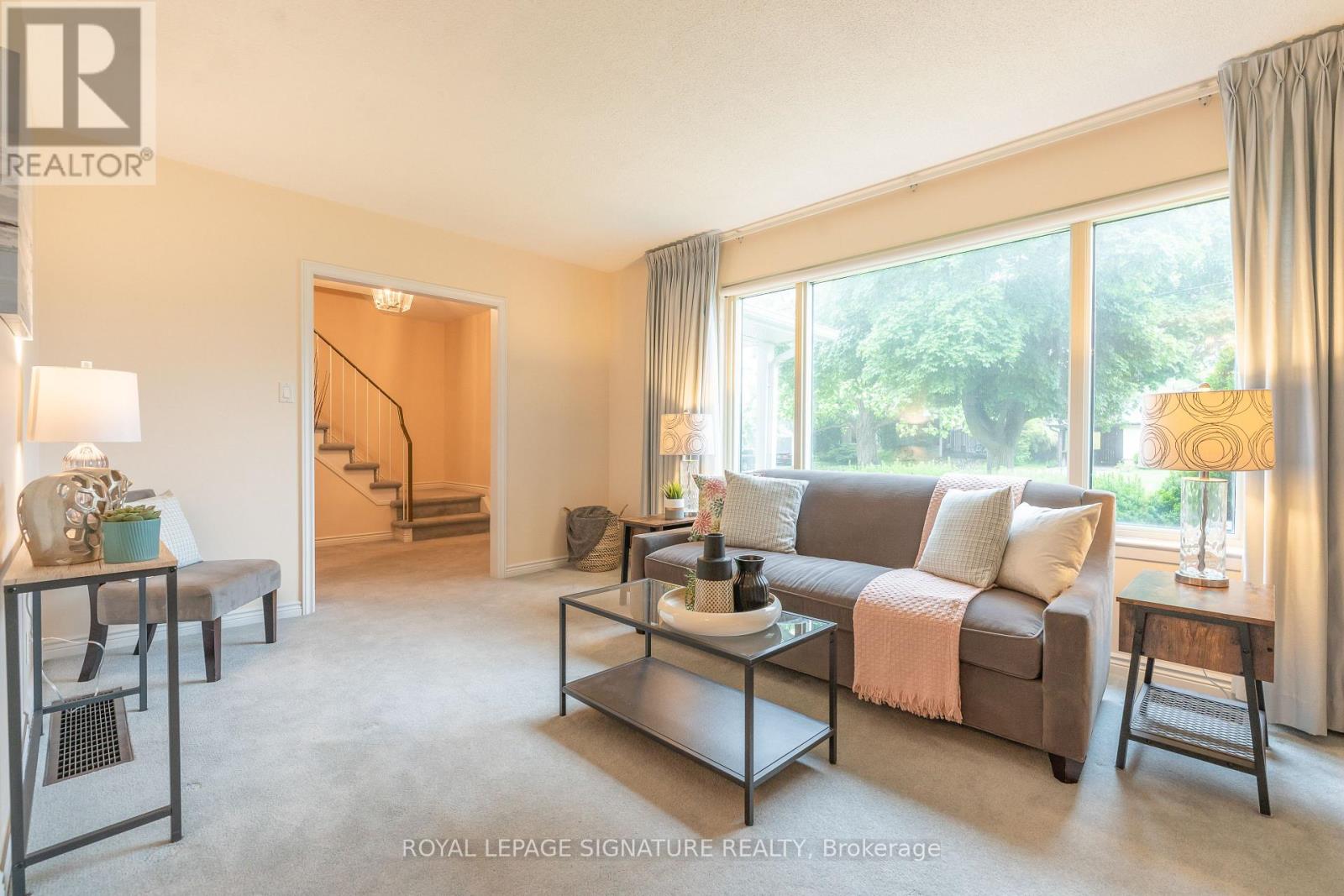 Property at 30 MAROWYNE DRIVE image 3