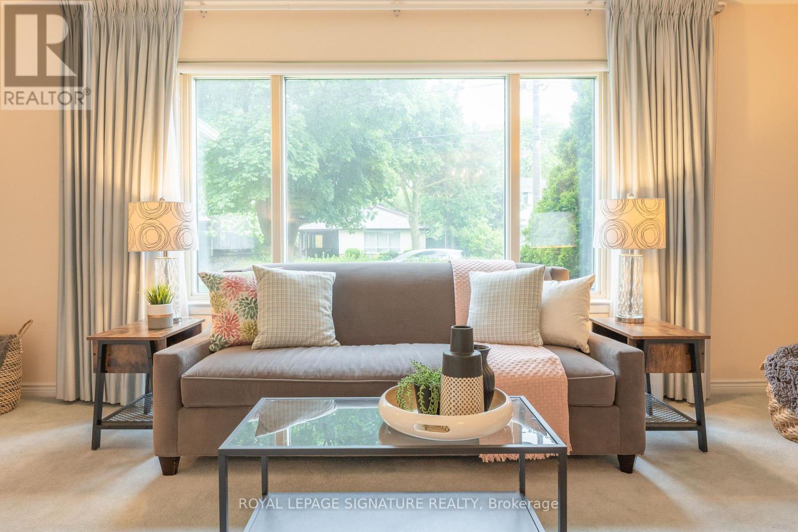 Property at 30 MAROWYNE DRIVE image 4